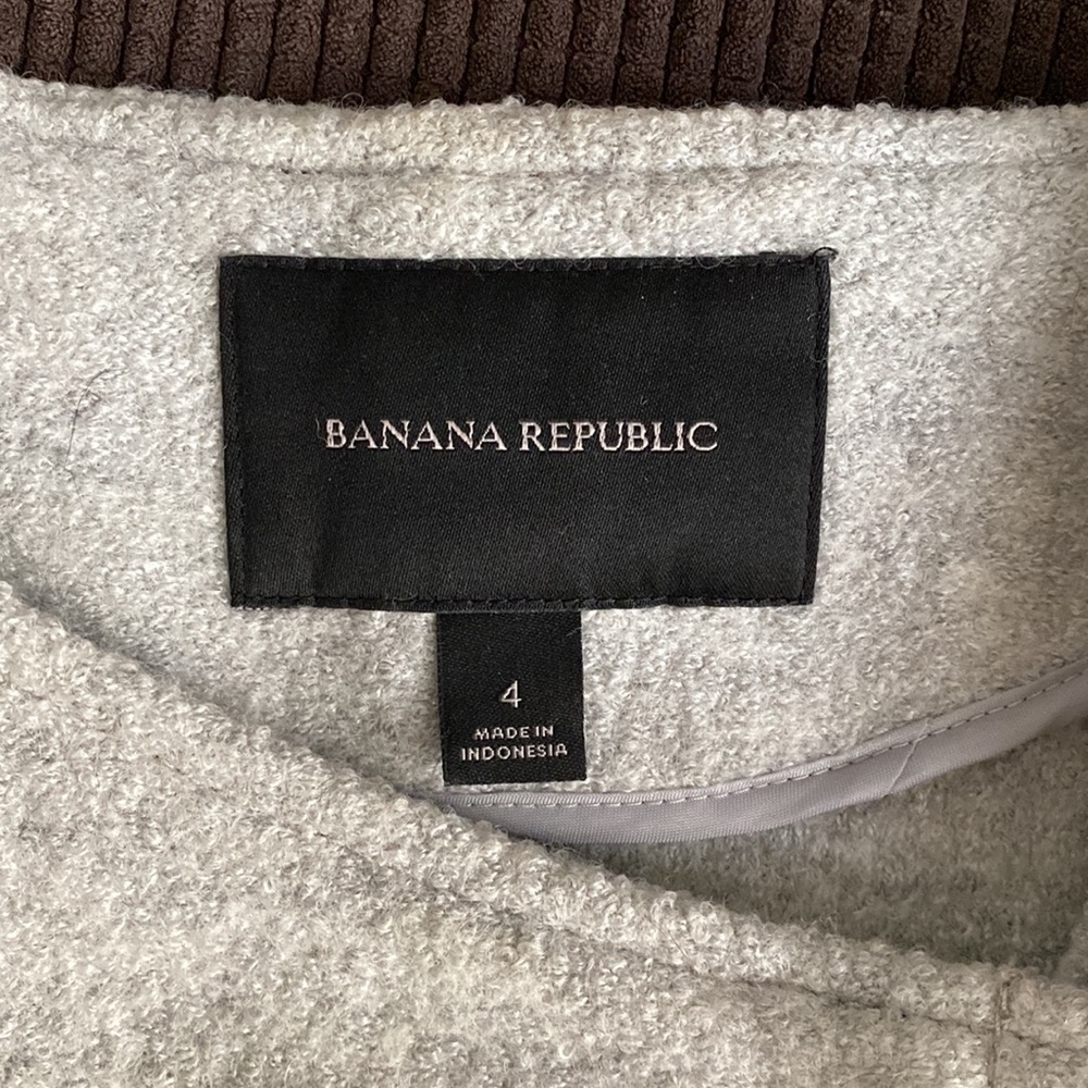 Banana Republic boucle jacket - Picture 2 of 5